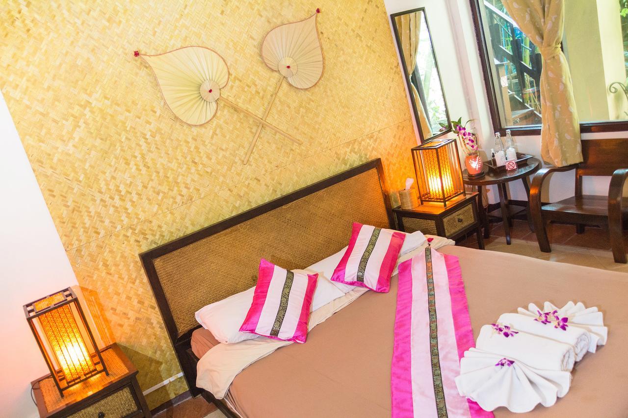 Cool Guesthouse Chiang Mai Exterior photo