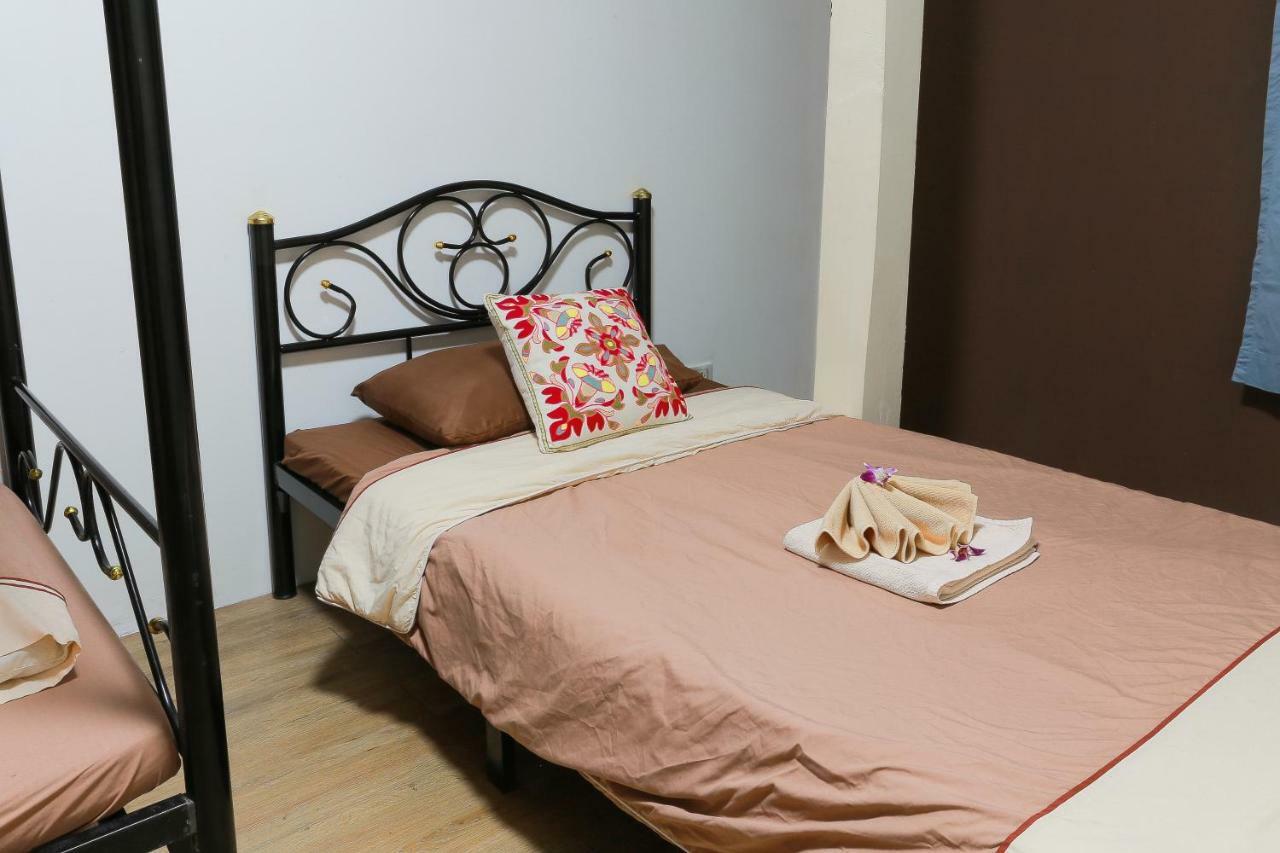 Cool Guesthouse Chiang Mai Exterior photo